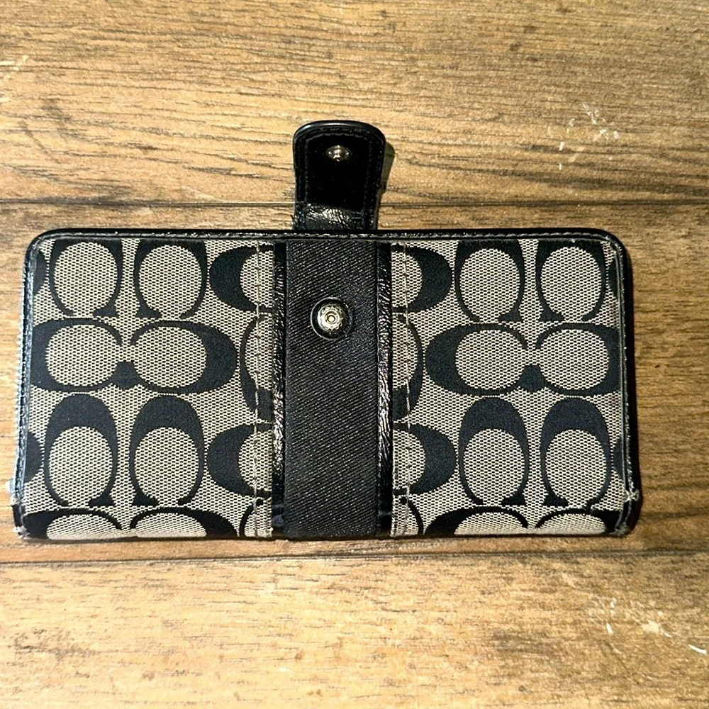 Coach CC Jacquard Trifold Wallet